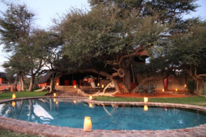 Camelthorn Kalahari Lodge